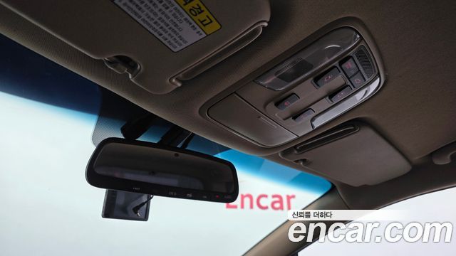 Kia Canival 2019 — photo 32