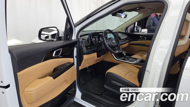 Kia Canival 2023 — photo 13