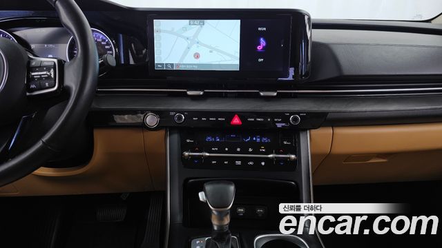 Kia Canival 2023 — photo 21