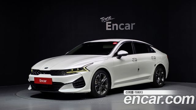 Kia K5 2020 — photo 1