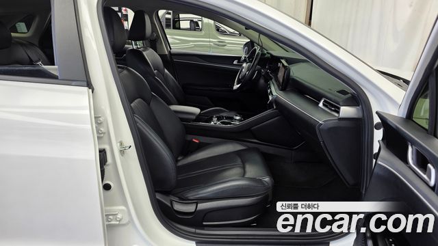 Kia K5 2020 — photo 11