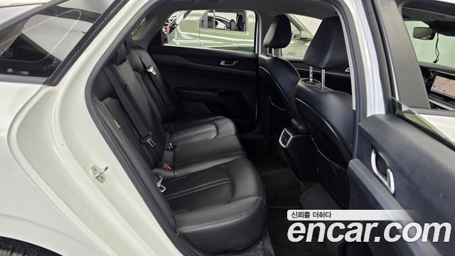 Kia K5 2020 — photo 12