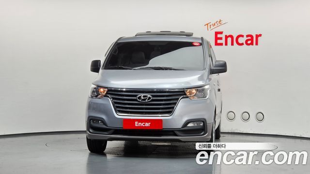 Hyundai Starex 2021 — photo 3