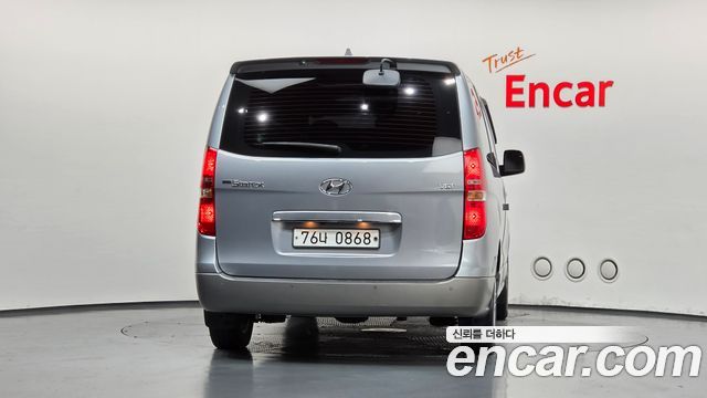 Hyundai Starex 2021 — photo 4
