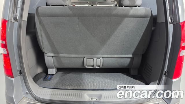 Hyundai Starex 2021 — photo 23