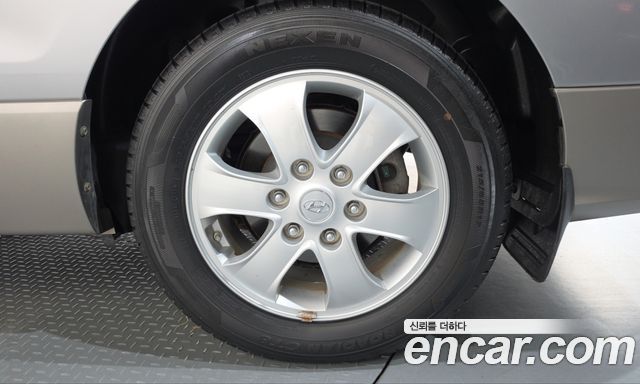 Hyundai Starex 2021 — photo 7