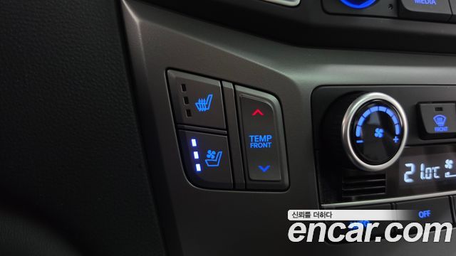 Hyundai Starex 2021 — photo 29
