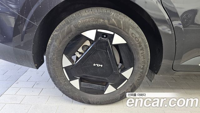 Kia Canival 2024 — photo 5