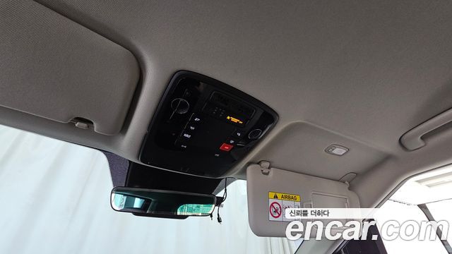 Kia Canival 2024 — photo 24