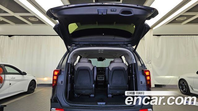Kia Canival 2024 — photo 26