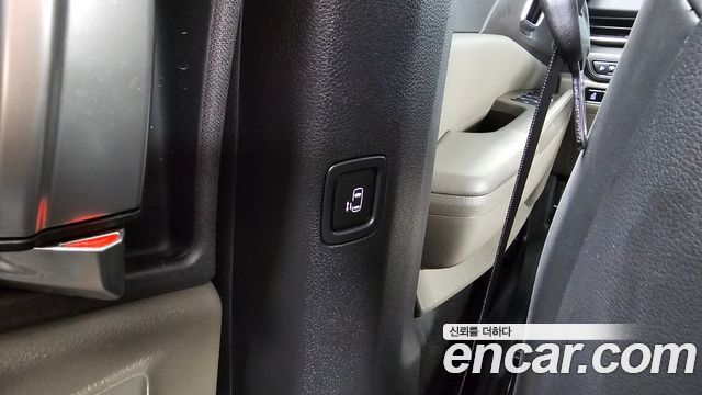 Kia Canival 2024 — photo 30