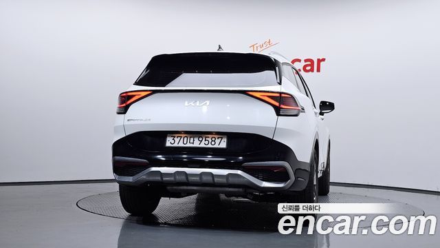 Kia Sportage 2023 — photo 4