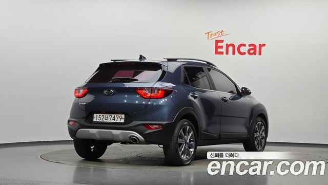 Kia Stonic 2020 — photo 2
