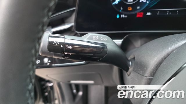 Kia Niro 2023 — photo 28