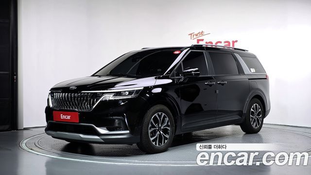 Kia Canival 2021 — photo 1