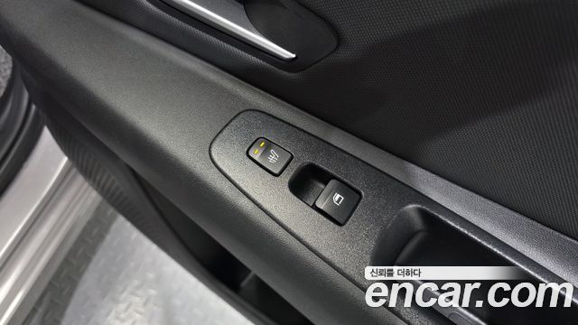 Hyundai AVANTE 2022 — photo 25