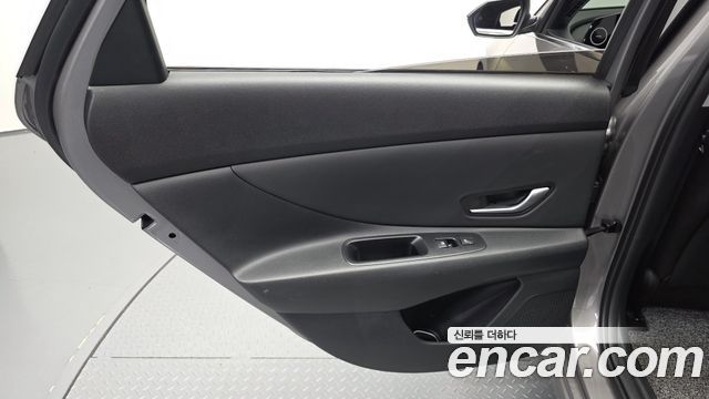 Hyundai AVANTE 2022 — photo 15