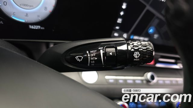 Hyundai AVANTE 2022 — photo 27