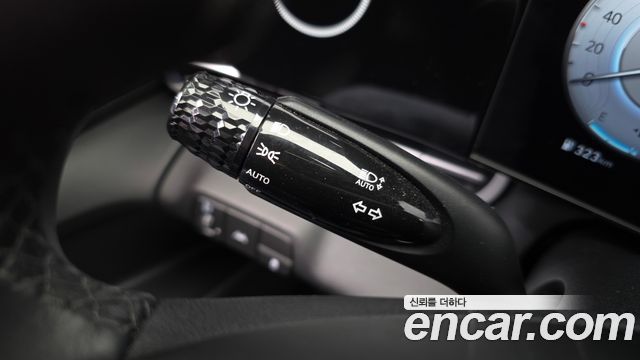 Hyundai AVANTE 2022 — photo 28