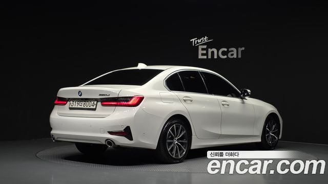 BMW 3-Series 2019 — photo 2