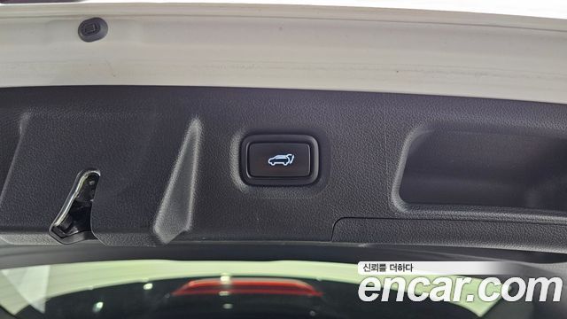 Hyundai Santafe 2021 — photo 22