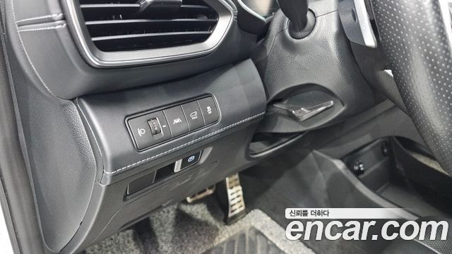 Hyundai Santafe 2021 — photo 25