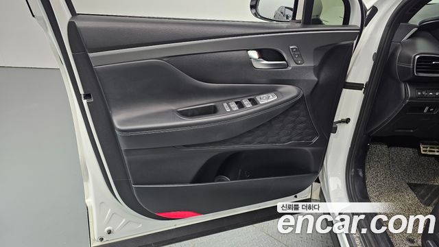 Hyundai Santafe 2021 — photo 14