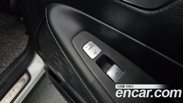 Hyundai Santafe 2021 — photo 28
