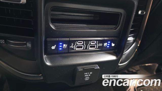 Dodge Ram Pick Up 2020 — photo 25
