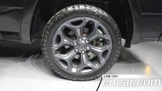 Dodge Ram Pick Up 2020 — photo 7