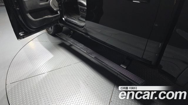 Dodge Ram Pick Up 2020 — photo 30