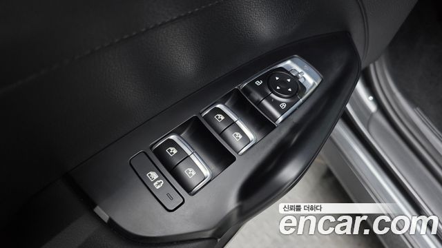 Kia K5 2022 — photo 19