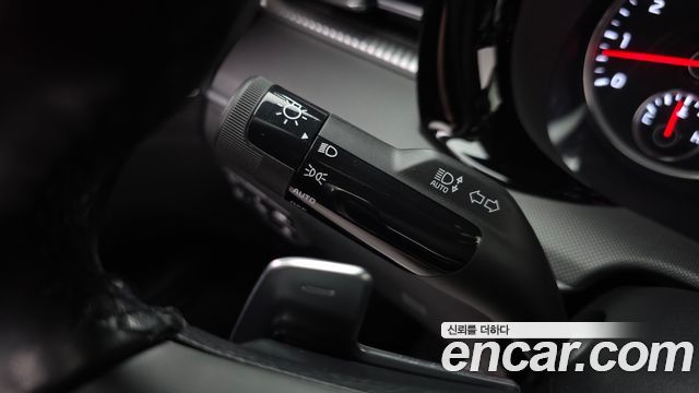 Kia K5 2022 — photo 22