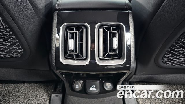 Kia Sorento 2021 — photo 32