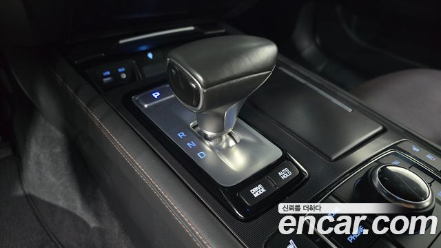 Genesis G80 2018 — photo 12