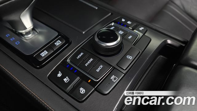 Genesis G80 2018 — photo 31