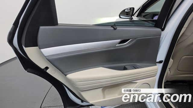 Genesis G80 2025 — photo 15