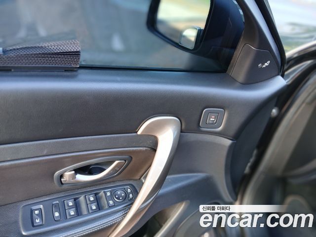 Renault Korea SM5  2016 — photo 12