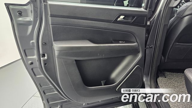 KG Mobility Rexton 2021 — photo 15