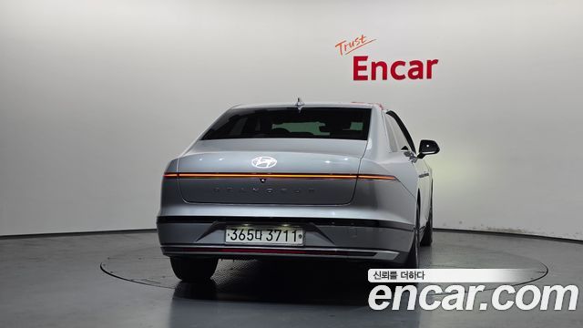 Hyundai Grandeur 2023 — photo 4