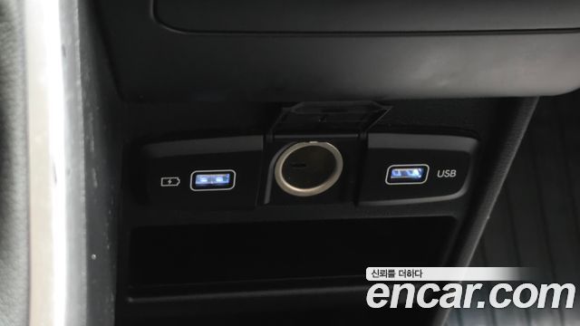 Hyundai Staria 2022 — photo 22
