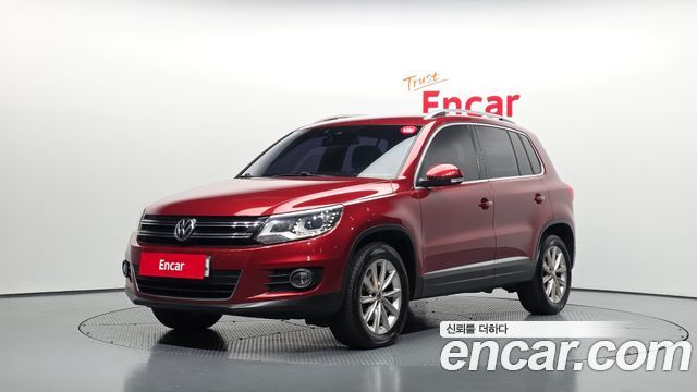 Volkswagen Tiguan 2015 — photo 1