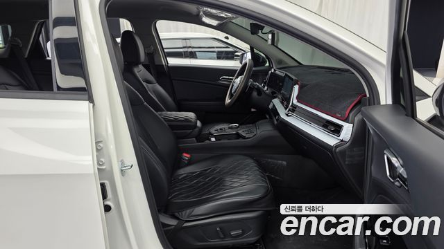 Kia Sportage 2023 — photo 11
