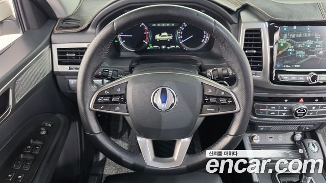 KG Mobility Rexton 2019 — photo 20