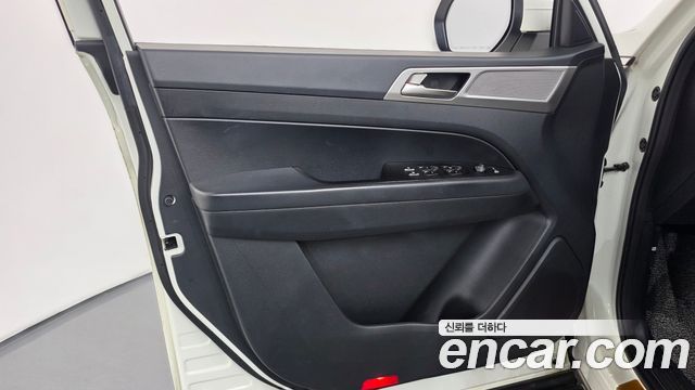 KG Mobility Rexton 2019 — photo 14