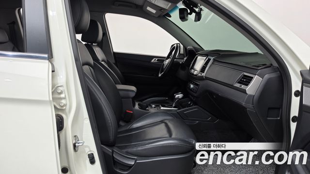 KG Mobility Rexton 2019 — photo 16