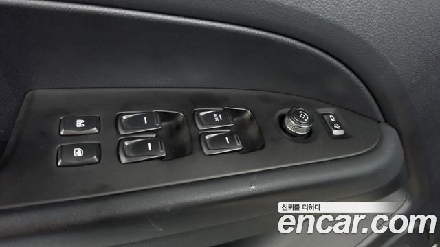 KG Mobility Rexton 2019 — photo 30