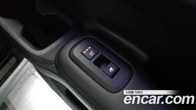 Hyundai Santafe 2025 — photo 25