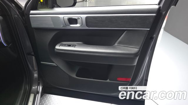 Hyundai Santafe 2025 — photo 14