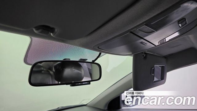 Hyundai AVANTE 2018 — photo 15